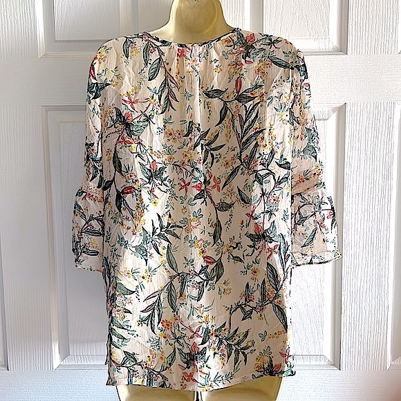 Lauren Conrad Boho Floral Cream Colored Wispy Keyhole Short Sleeve Top *Size L* - Picture 2 of 6